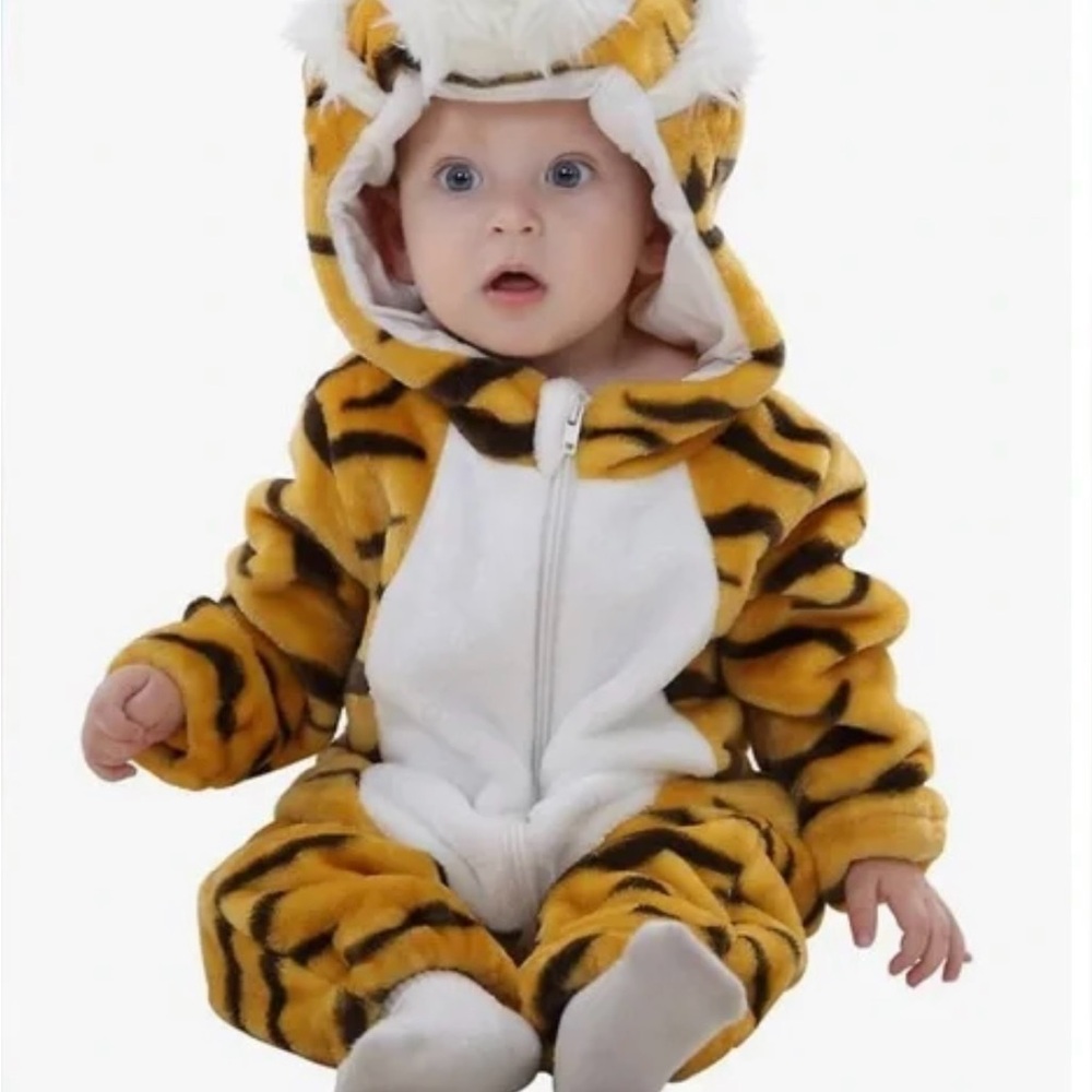 Michley - Cozy Tiger Striped Kids Footie NWTS